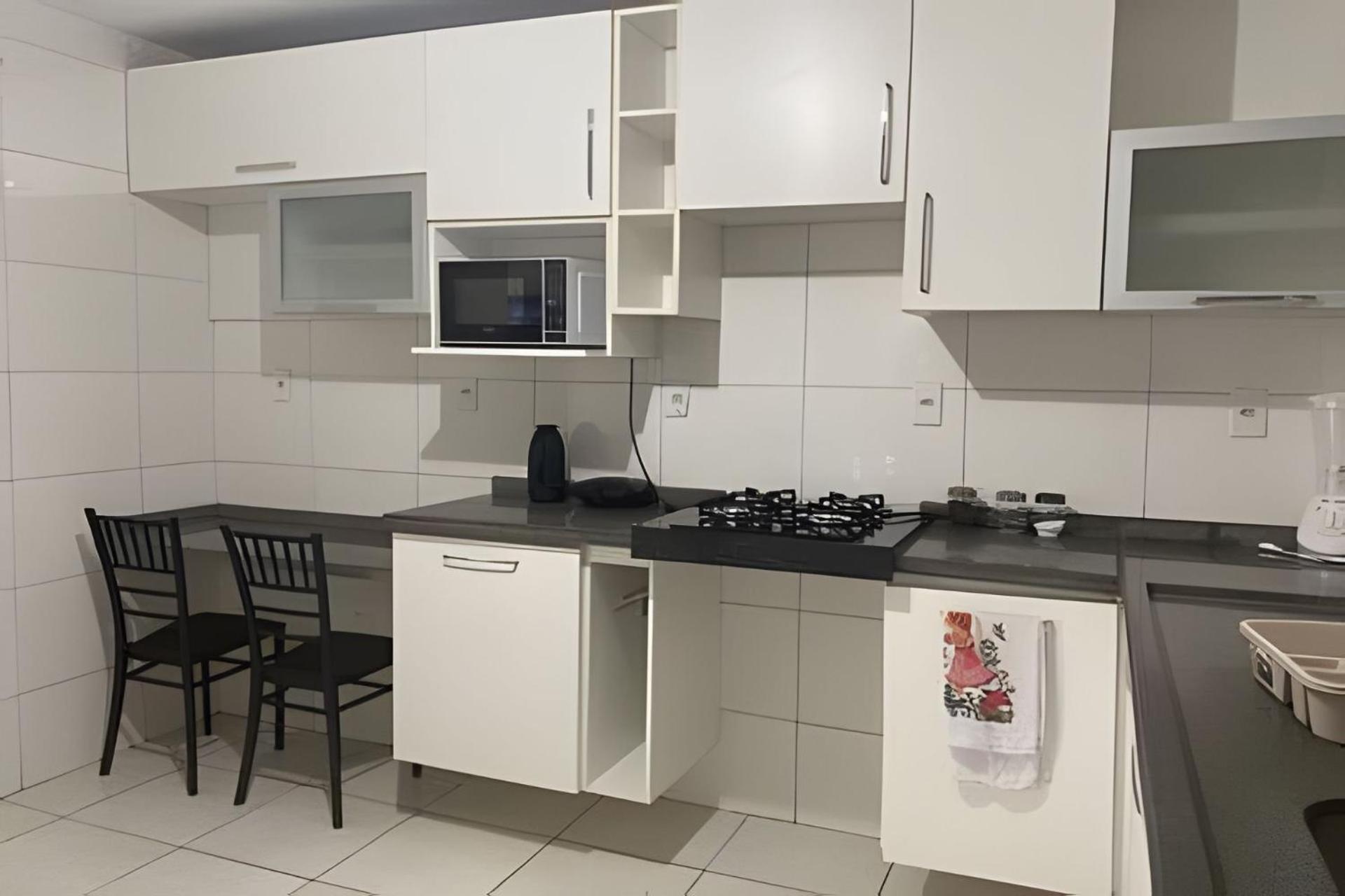 Apartment Prox A Orla, 14 Pessoas, Ar Condicionado E Garagem Petrolina